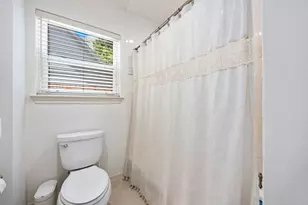 823 Pinesap Dr, Houston, TX 77079 - Photo 23