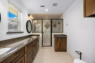823 Pinesap Dr, Houston, TX 77079 - Photo 17