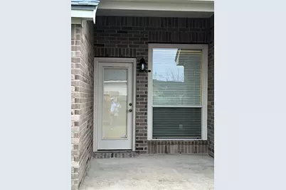 2904 Lakemist Court, League City, TX 77573 - Photo 5