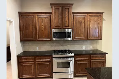 2904 Lakemist Court, League City, TX 77573 - Photo 11