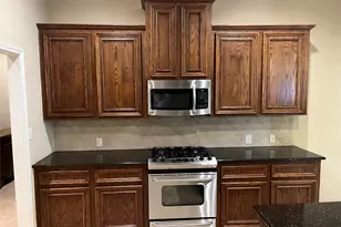 2904 Lakemist Ct, League City, TX 77573 - Photo 11