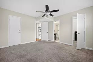 6410 Del Monte Dr, Houston, TX 77057 - Photo 21
