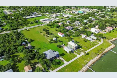 2480 E East Bayshore Drive, San Leon, TX 77539 - Photo 7
