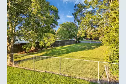 Tbd Saint Goar Street, Dickinson, TX 77539 - Photo 7