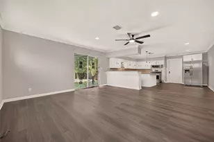 917 Defender St, Houston, TX 77029 - Photo 13