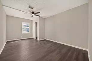 917 Defender St, Houston, TX 77029 - Photo 23