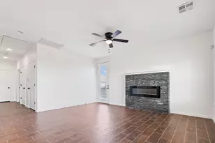 984 Crane Ln, Crystal Beach, TX 77650 - Photo 17