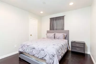 14402 Chevy Chase Drive, Houston, TX 77077 - Photo 5