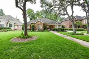 3542 Mesquite Dr, Sugar Land, TX 77479 - Photo 1
