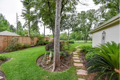 3542 Mesquite Drive, Sugar Land, TX 77479 - Photo 3