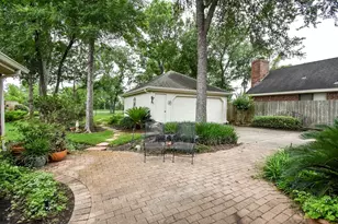 3542 Mesquite Dr, Sugar Land, TX 77479 - Photo 13