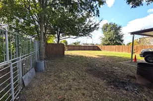 5817 Wayne St, Houston, TX 77026 - Photo 17
