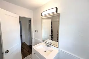 5817 Wayne St, Houston, TX 77026 - Photo 9