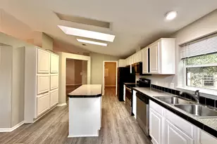 202 Main St, Fresno, TX 77545 - Photo 15