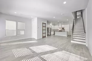 1602 Westside Gardens Ln, Houston, TX 77055 - Photo 9