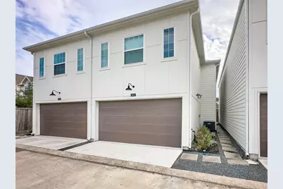1602 Westside Gardens Lane, Houston, TX 77055 - Photo 27