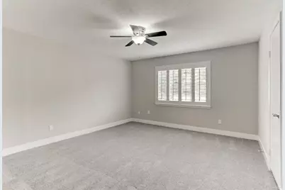 11006 Wickersham Lane, Houston, TX 77042 - Photo 17