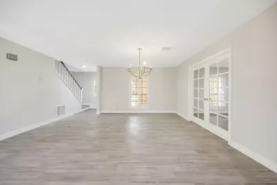 11006 Wickersham Lane, Houston, TX 77042 - Photo 5