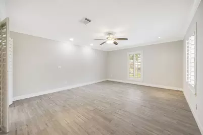 11006 Wickersham Lane, Houston, TX 77042 - Photo 13