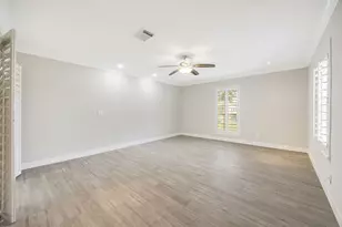 11006 Wickersham Ln, Houston, TX 77042 - Photo 13