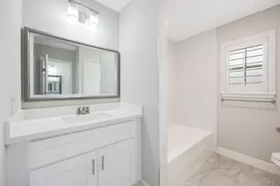 11006 Wickersham Ln, Houston, TX 77042 - Photo 19