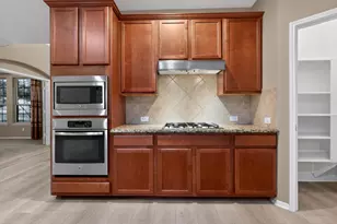 2608 Holbrook Springs Ln, League City, TX 77573 - Photo 19