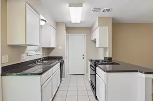15110 Buxley St, Houston, TX 77053 - Photo 5