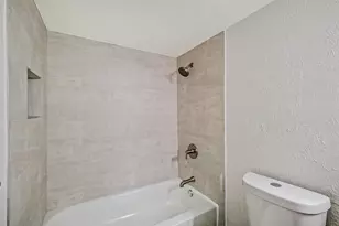5007 Ridgecreek Dr, Houston, TX 77053 - Photo 31