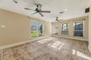 5211 Court Rd, Houston, TX 77053 - Photo 3