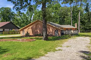 25611 Timberlane Dr, Spring, TX 77386 - Photo 3