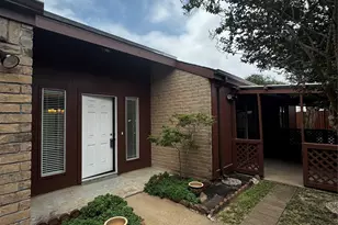 8807 Belle Glen Dr, Houston, TX 77099 - Photo 1