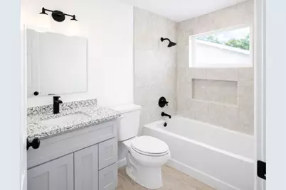 822 Omeara, Montgomery, TX 77316 - Photo 3