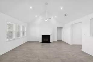 12906 Old Fashion Cir, Mont Belvieu, TX 77535 - Photo 21