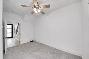 615 Oakley St, Houston, TX 77006 - Photo 5