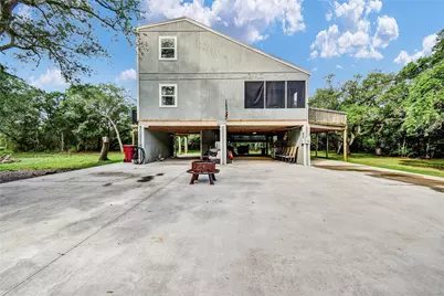 6318 Tercero, Brazoria, TX 77422 - Photo 1