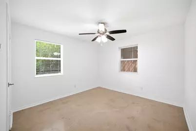 217 E 12th Street #3, Houston, TX 77008 - Photo 9