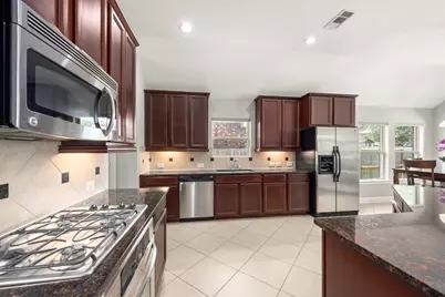 18226 E Willow Oak Bend Drive, Cypress, TX 77433 - Photo 9
