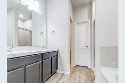 14214 Glacier Bay Court, Conroe, TX 77384 - Photo 15