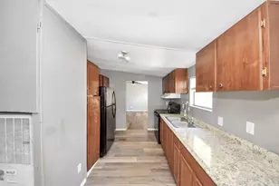 14009 Rustic Ln, Conroe, TX 77306 - Photo 13