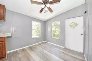 14009 Rustic Ln, Conroe, TX 77306 - Photo 17