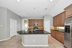 2402 Village Lakes Dr, Katy, TX 77493 - Photo 5