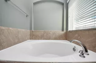 2402 Village Lakes Dr, Katy, TX 77493 - Photo 23