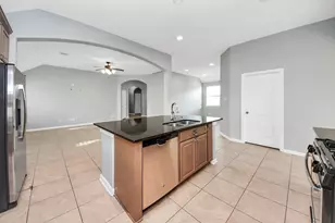 2402 Village Lakes Dr, Katy, TX 77493 - Photo 7