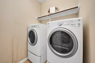 2402 Village Lakes Dr, Katy, TX 77493 - Photo 25