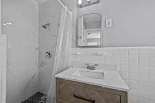 1919 McDuffie, Houston, TX 77019 - Photo 9