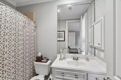 1315 Hyde Park Boulevard, Houston, TX 77006 - Photo 19