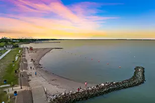 714 Lee St, La Porte, TX 77571 - Photo 17