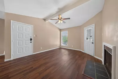 12500 Sandpiper Drive #122, Houston, TX 77035 - Photo 3