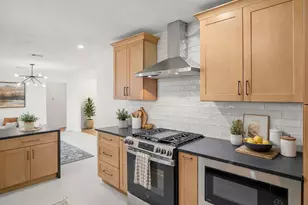 5022 Hazelton St, Houston, TX 77035 - Photo 27