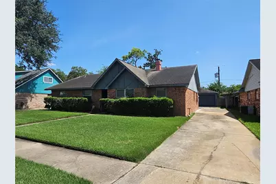 1113 E Amherst Lane, Deer Park, TX 77536 - Photo 1